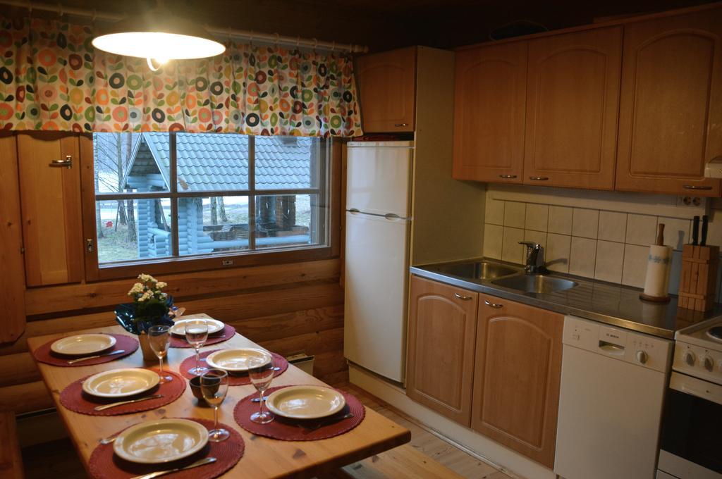 Lomapesae Cottages Pertunmaa Camera foto