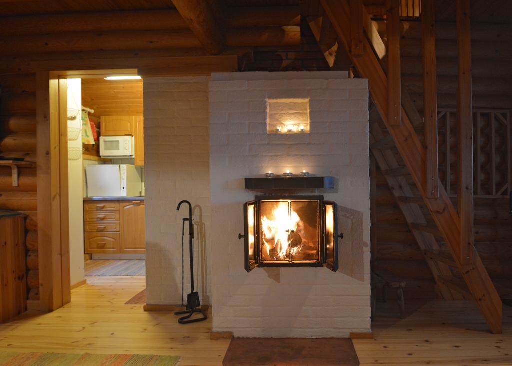 Lomapesae Cottages Pertunmaa Camera foto